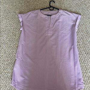 Women’s Vineyard Vines Dress with pockets, size large